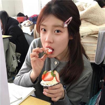 娘娘又茶又媚一路轻松上位